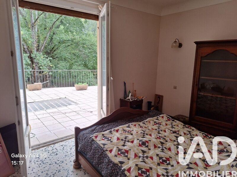 Maison - 164 m² - 8 pièces