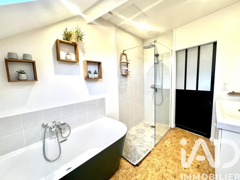 Maison - 115 m² - 5 pièces