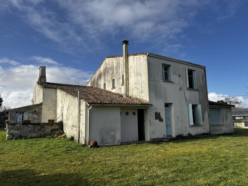 Maison - 170 m² - 7 pièces