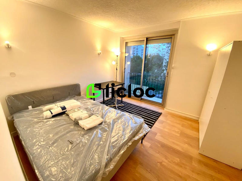 Appartement - 64 m² - 4 pièces