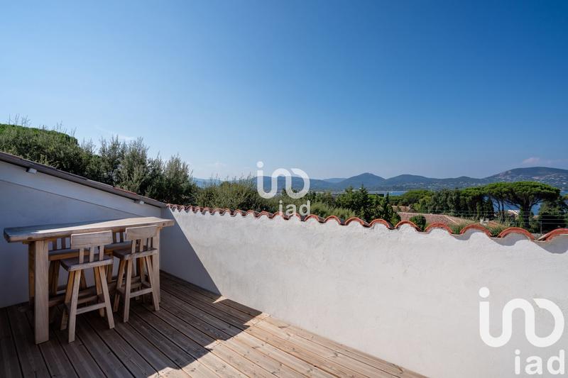 Maison - 220 m² - 6 pièces