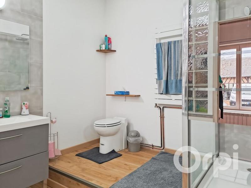 Maison - 176 m² - 7 pièces