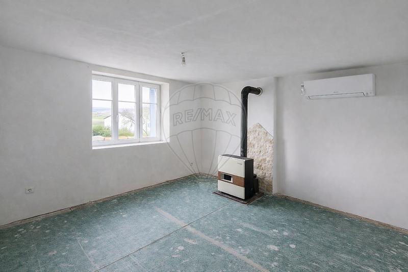 Maison - 121 m² - 5 pièces