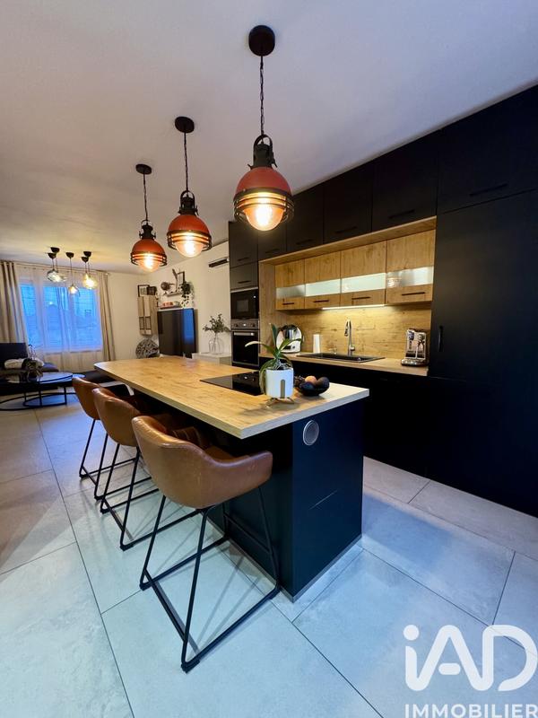 Maison - 130 m² - 5 pièces