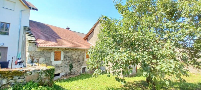 Maison - 265 m² - 6 pièces