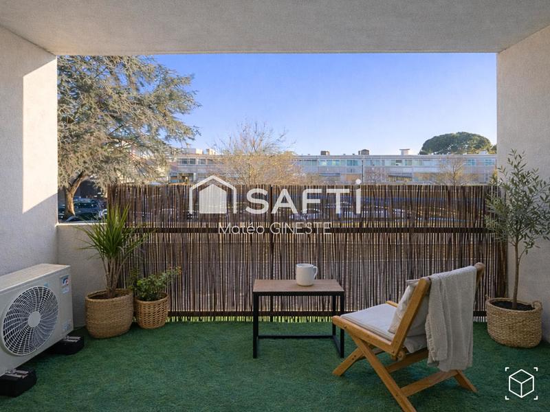 Appartement - 90 m² - 5 pièces