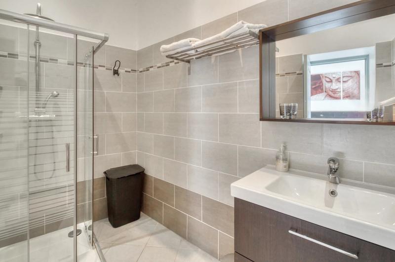 Villa - 164 m² - 6 pièces