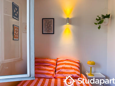 Chambre - 85 m² - 1 pièce