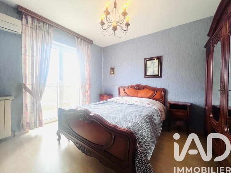 Maison - 83 m² - 5 pièces