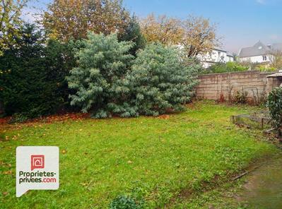 Maison - 144 m² - 8 pièces