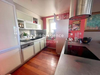 Appartement - 172 m² - 7 pièces