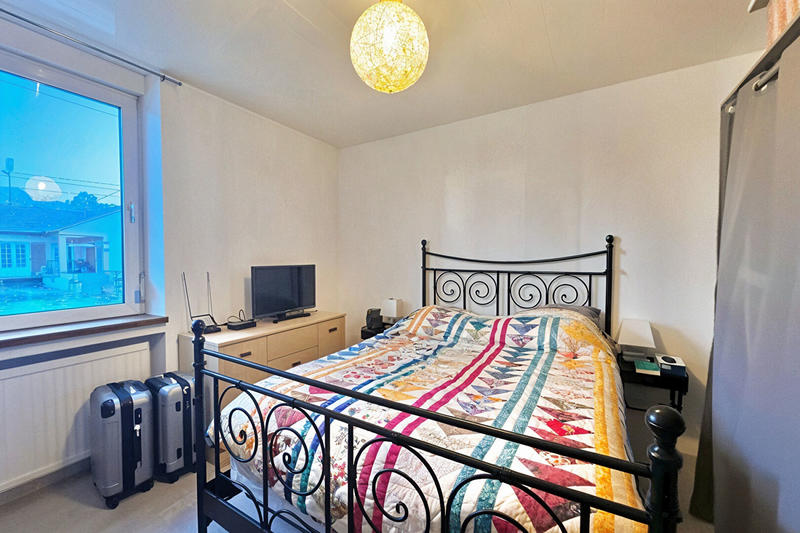 Appartement - 92 m² - 5 pièces