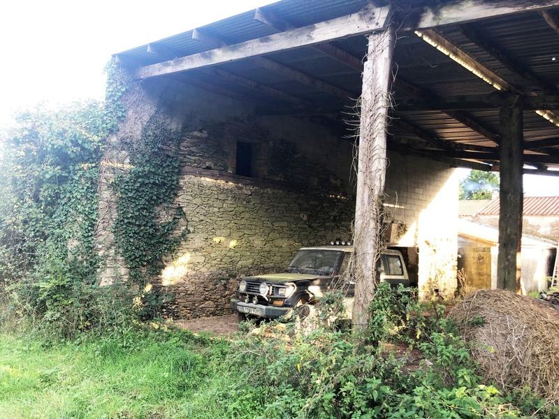 Grange - 200 m² - 2 pièces