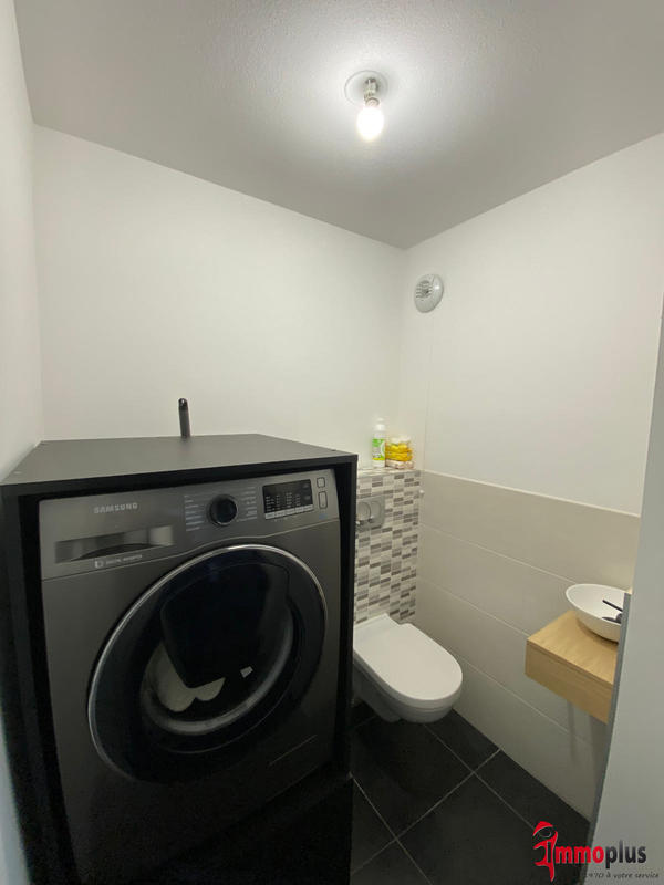 Appartement - 64 m² - 3 pièces