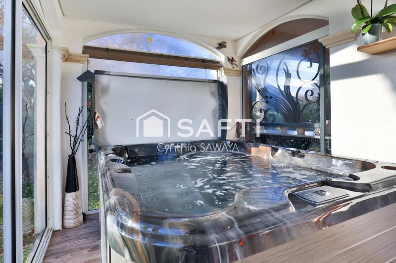 Maison - 122 m² - 4 pièces