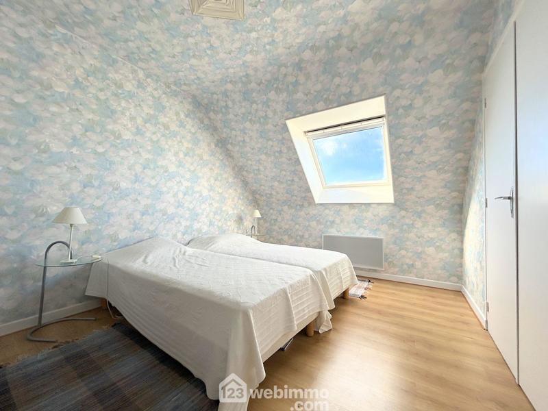 Maison - 193 m² - 8 pièces