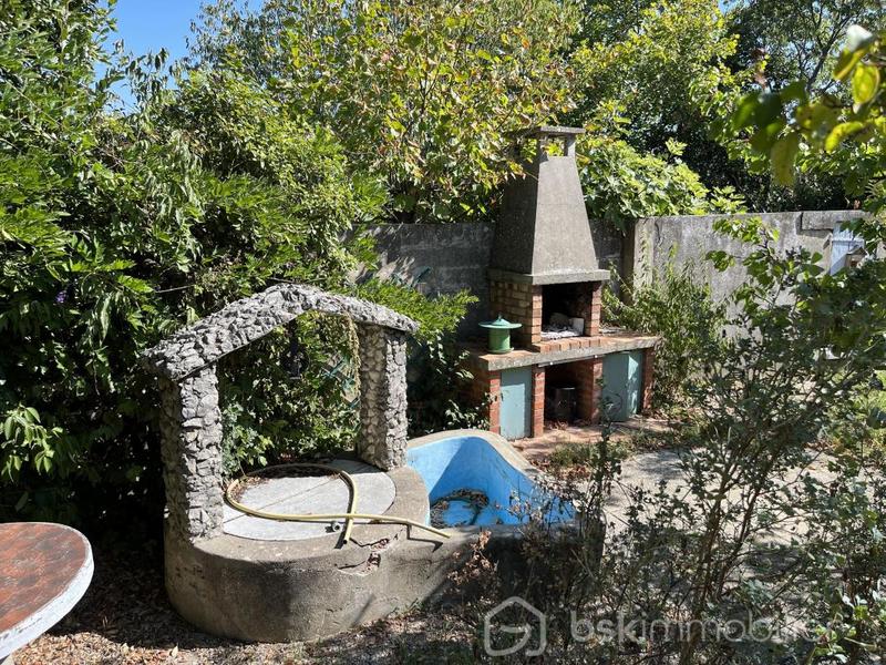 Maison traditionnelle - 205 m² - 10 pièces