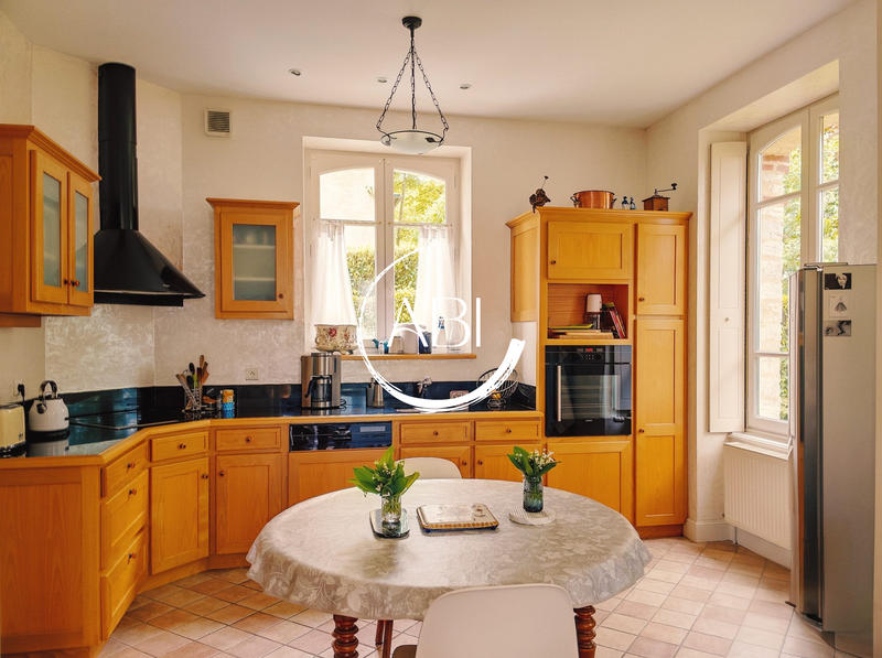 Villa - 183 m² - 8 pièces