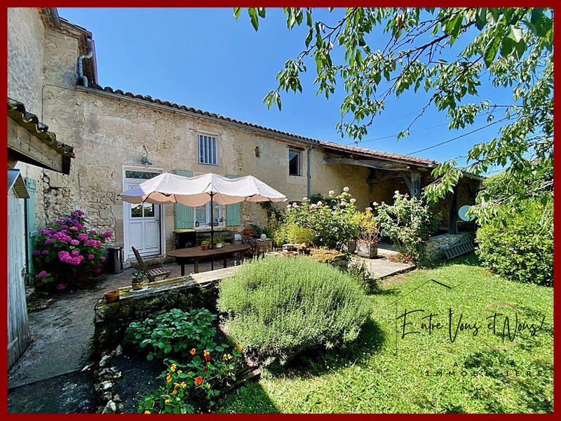 Maison ancienne - 282 m² - 6 pièces