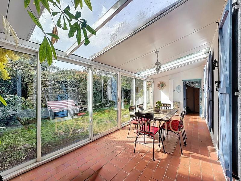 Maison - 136 m² - 6 pièces