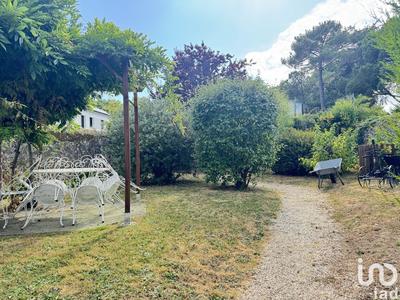 Maison - 195 m² - 6 pièces