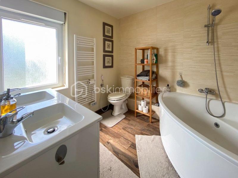 Maison de ville - 85 m² - 4 pièces