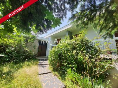 Maison d'architecte - 162 m² - 9 pièces