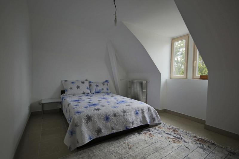 Maison de maîtres - 300 m² - 9 pièces