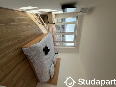 Chambre - 12 m² - 1 pièce