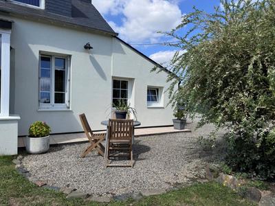 Maison - 92 m² - 4 pièces