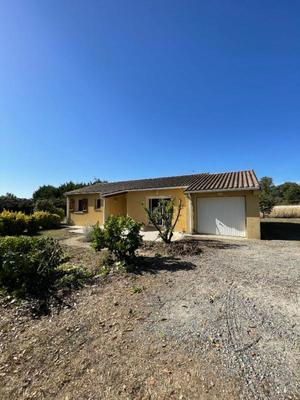 Villa - 90 m² - 4 pièces