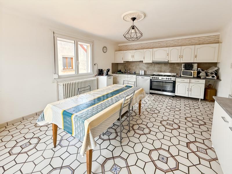 Maison - 154 m² - 6 pièces