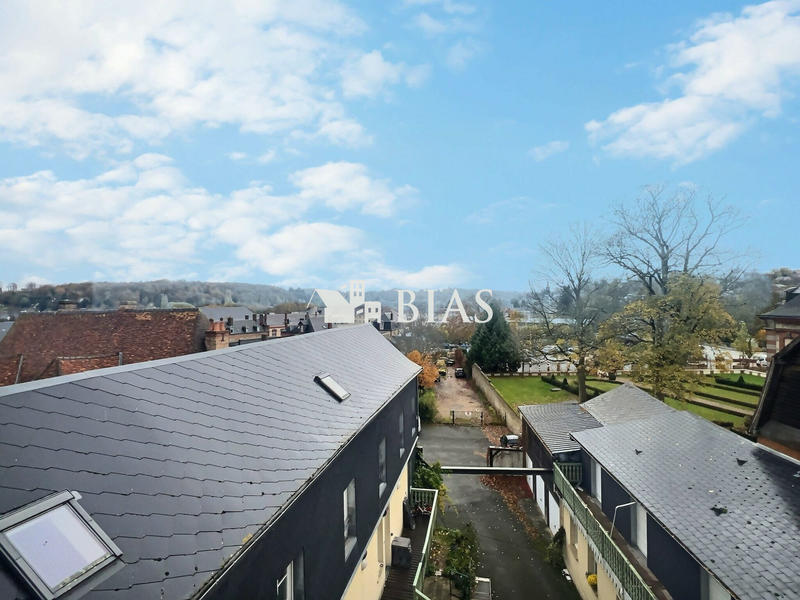 Duplex - 104 m² - 5 pièces