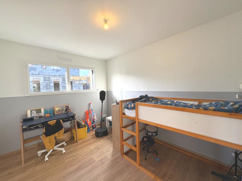 Maison - 143 m² - 6 pièces