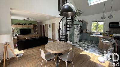 Maison - 150 m² - 6 pièces