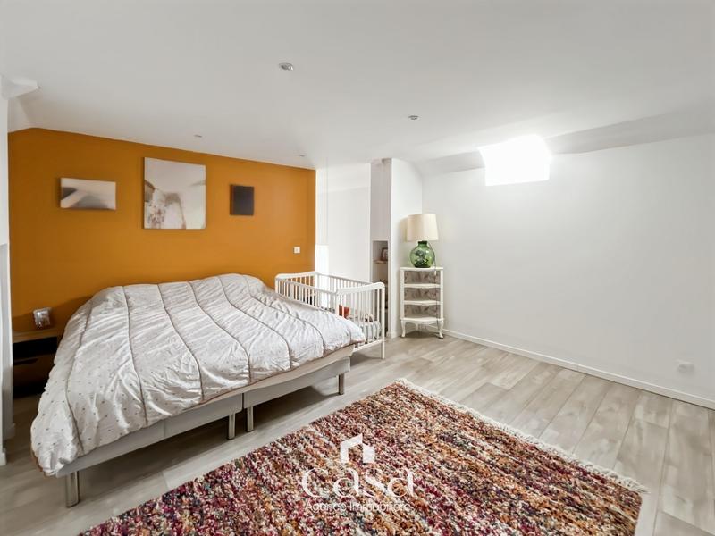 Maison - 166 m² - 6 pièces