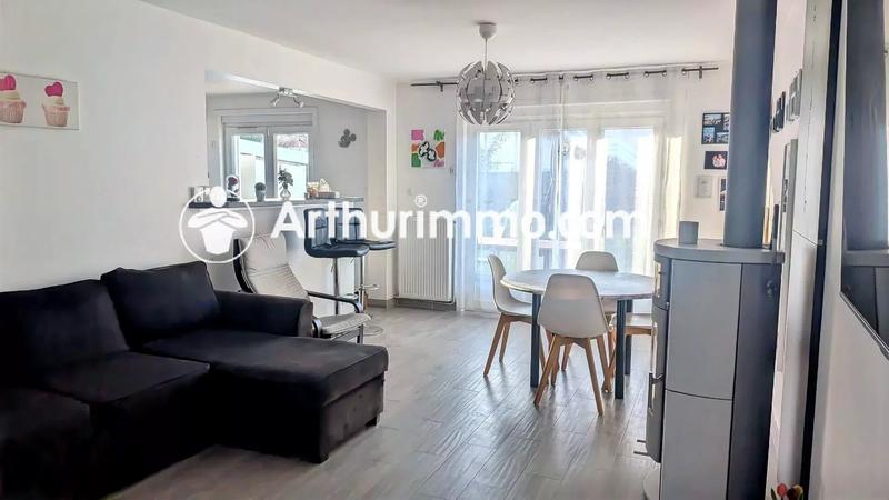 Maison - 83 m² - 5 pièces