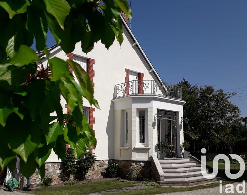 Maison - 203 m² - 6 pièces