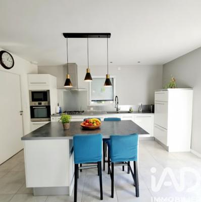 Maison - 160 m² - 5 pièces