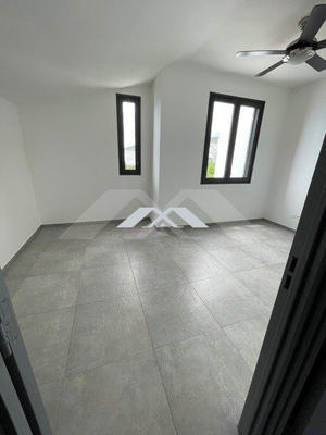 Maison - 116 m² - 4 pièces