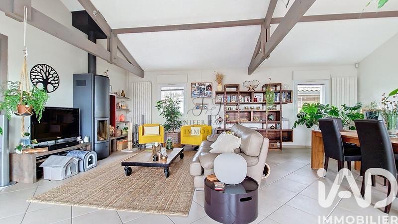 Maison - 163 m² - 6 pièces