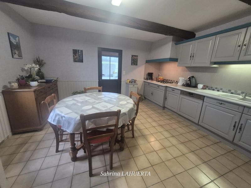 Maison - 164 m² - 6 pièces