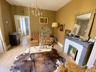 Maison ancienne - 160 m² - 6 pièces