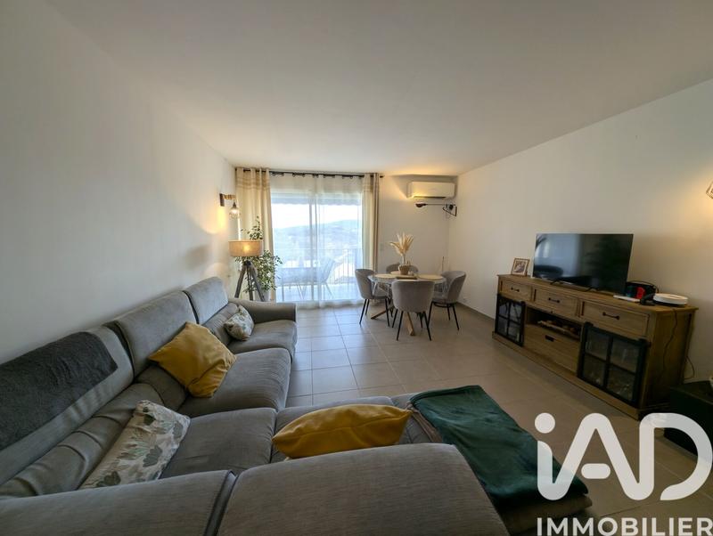 Appartement - 64 m² - 3 pièces