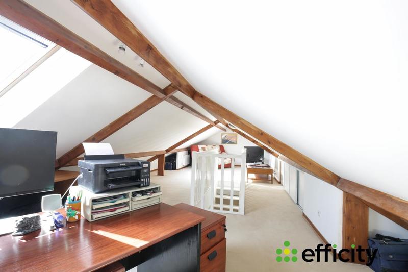 Pavillon - 147 m² - 8 pièces