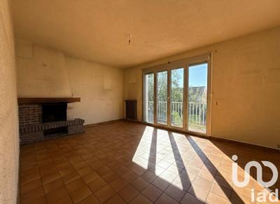 Maison - 93 m² - 5 pièces