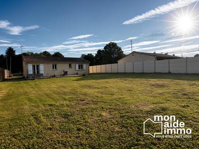 Maison - 80 m² - 4 pièces