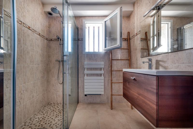 Maison - 185 m² - 6 pièces