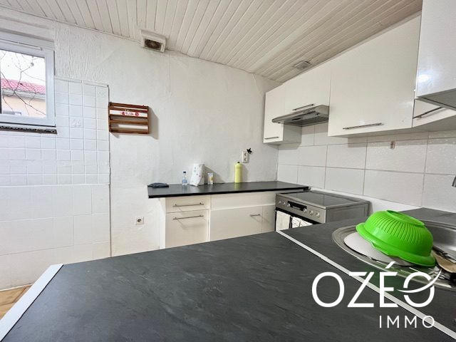 Maison traditionnelle - 95 m² - 5 pièces