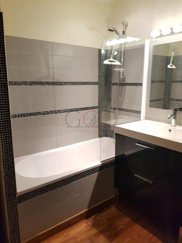 Appartement - 65 m² - 3 pièces